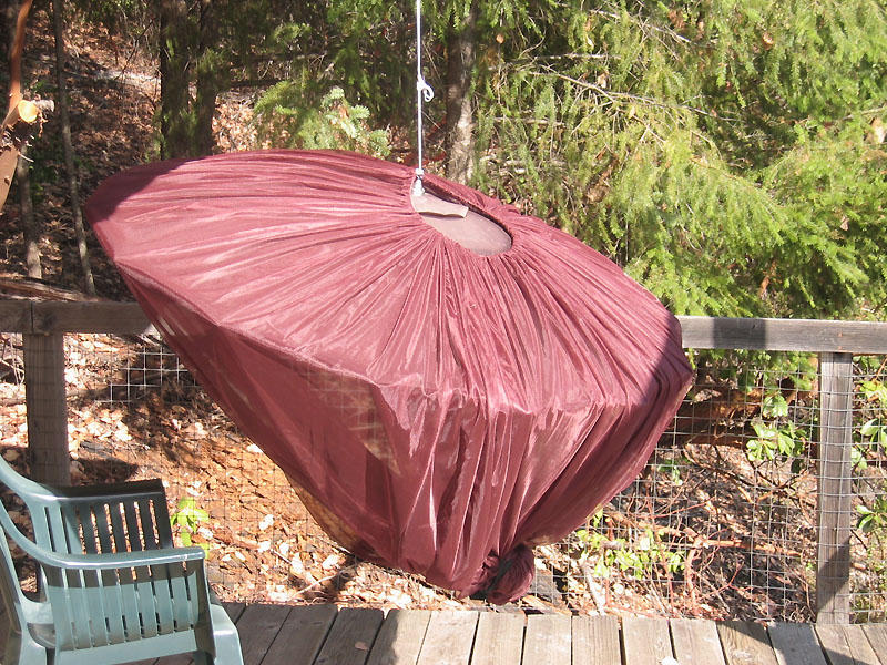 Mosquito net for clearance meditation